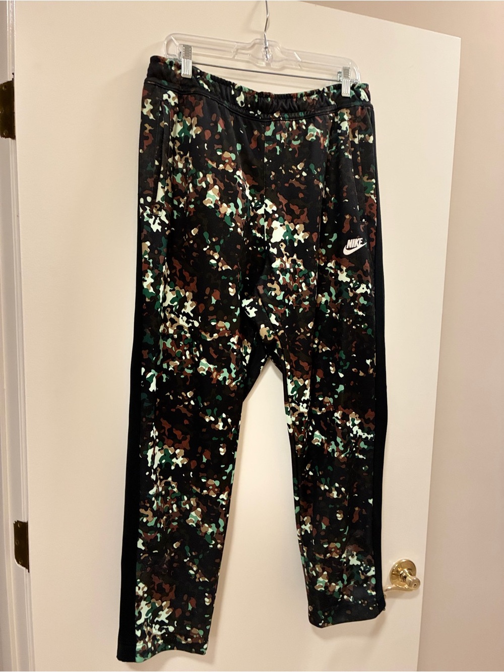 Nike Black Camo Joggers Size Large